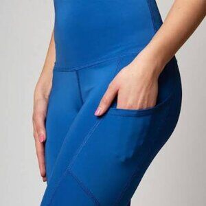 NWT Emily Hsu Designs Freestyle Pocket Legging in Azure